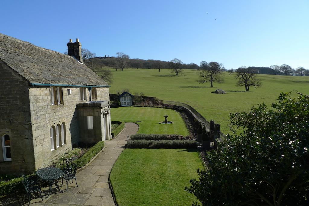 Heathy Lea Bed And Breakfast Baslow Exterior photo
